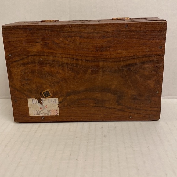 Vintage Carved Wooden Box Made In India - Picture 7 of 13
